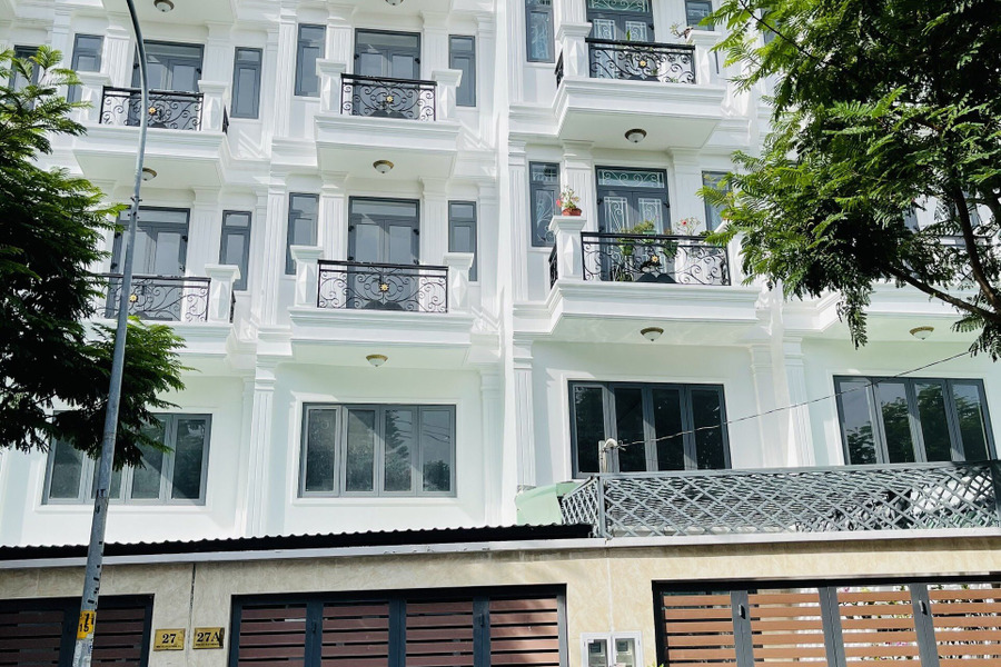 Bán nhà Hà Huy Giáp nằm ngay cầu vượt ngã tư ga 1 trệt 3 lầu, sổ hồng riêng, đường ô tô 12m-01