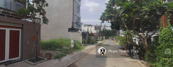 Bán đất với diện tích chuẩn 80m2 vị trí đẹp ở Phạm Đức Sơn, Hồ Chí Minh-03