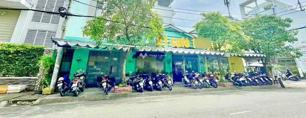 Trong nhà bao gồm 3 PN, bán nhà ở diện tích gồm 139m2 giá bán công khai 26 tỷ vị trí đặt nằm ngay Đường 14A, Quận 7 hướng Đông Nam-03