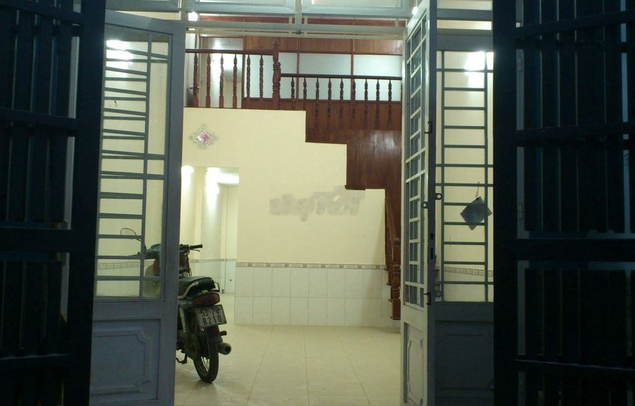 Nhà nguyên căn, 2 phòng ngủ 2 toilet, hẻm rộng, gần chợ Bảo Ngọc Tú -01