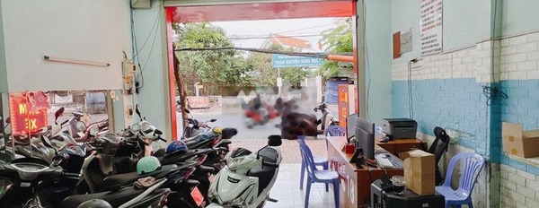 Tọa lạc tại Nguyễn Văn Tạo, Nhà Bè bán nhà giá bán cơ bản 5.9 tỷ trong nhà tổng quan gồm có 2 PN-02