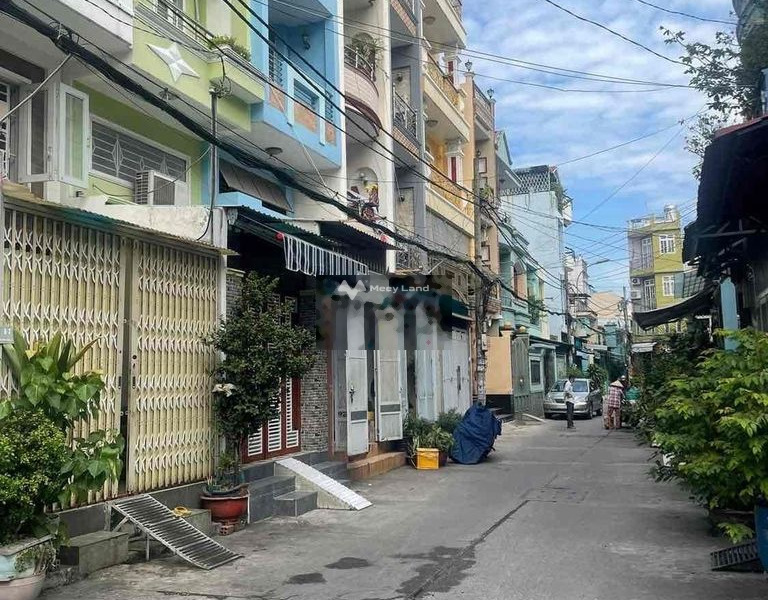 Bán hộ căn nhà vị trí nằm trên Hồng Bàng, Quận 11 bán ngay với giá siêu rẻ 5.5 tỷ có diện tích 90m2 tổng quan gồm 7 PN 6 WC giá tốt nhất-01