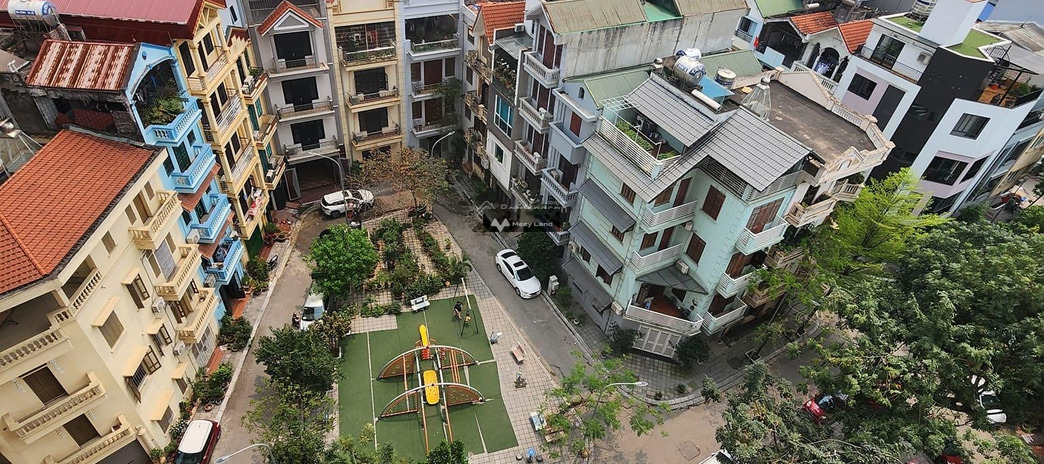 Khoảng 5.3 tỷ bán căn hộ với diện tích 107m2 vị trí mặt tiền nằm ngay Tây Hồ, Hà Nội