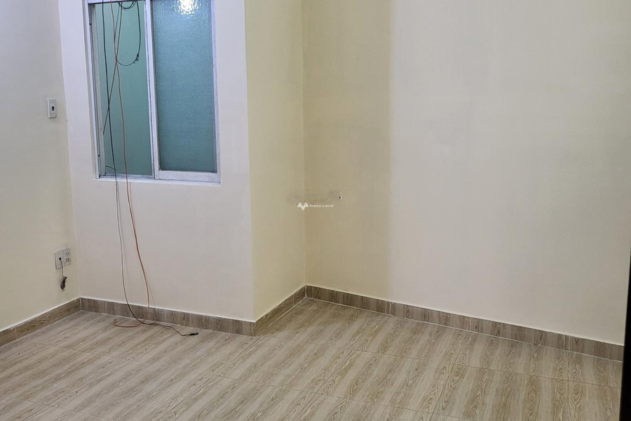 Nhà gồm 3 phòng ngủ, cho thuê nhà, giá thuê chính chủ chỉ 20 triệu/tháng diện tích thực là 60m2 vị trí đẹp tọa lạc ngay tại Phú Nhuận, Hồ Chí Minh-01