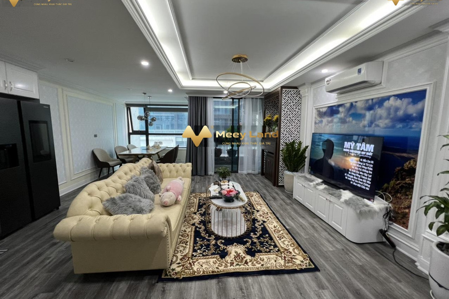 Vị trí đặt tại trung tâm Quận Thanh Xuân, Hà Nội, bán chung cư vào ở ngay giá êm chỉ 4.55 tỷ, hướng Đông Nam, trong căn hộ gồm 3 phòng ngủ, 2 WC giá t...-01