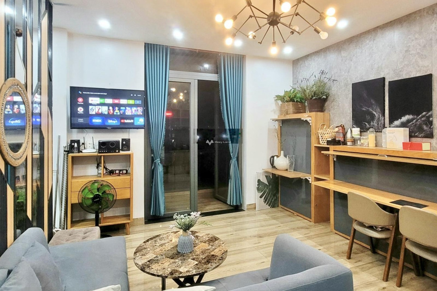 Đầy đủ, cho thuê căn hộ có diện tích gồm 30m2 tọa lạc tại Cát Lái, Hồ Chí Minh giá thuê cực sốc 3.9 triệu/tháng-01
