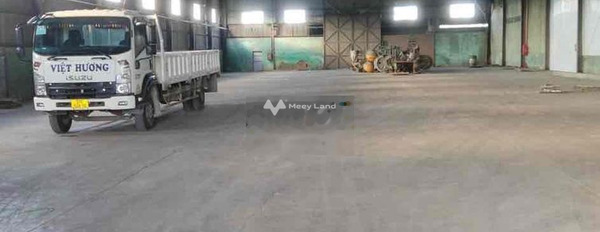 Làm ăn đói kém cho thuê mặt bằng diện tích tổng 1000m2 giá thuê công khai chỉ 50 triệu/tháng thuận mua vừa bán-03