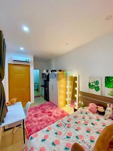 Cho thuê phòng trọ diện tích 25m2 gần Quận 4, Hồ Chí Minh-01