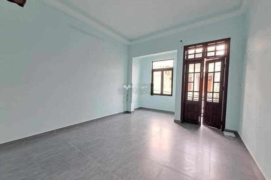 Diện tích tầm trung 80m2, cho thuê nhà ở gần Nguyễn Duy Hiệu, Phước Mỹ, ngôi nhà có tổng cộng 4 PN, 3 WC liên hệ liền-01