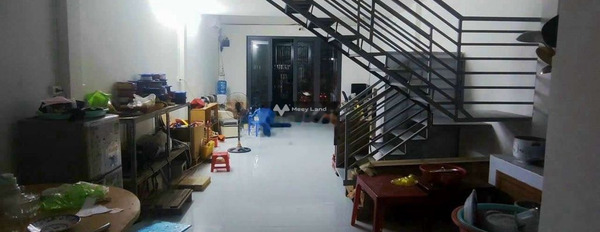 Cho thuê nhà, giá thuê êm chỉ 8 triệu/tháng diện tích rộng 87m2 mặt tiền tọa lạc gần Thạnh Lộc, Hồ Chí Minh-03