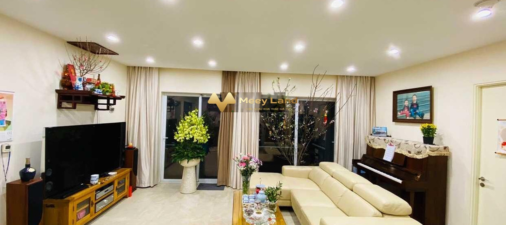 Gia đình thay nhà, bán chung cư diện tích gồm 128m2 vào ở ngay giá hữu nghị từ 7.5 tỷ vị trí đẹp Đường Thụy Khuê, Hà Nội, trong căn hộ nhìn chung bao ...