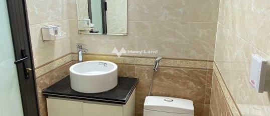 Diện tích quy đổi 28m2, cho thuê nhà ở vị trí cực kì thuận lợi ngay tại Bạch Đằng, Hà Nội lh tư vấn thêm-02