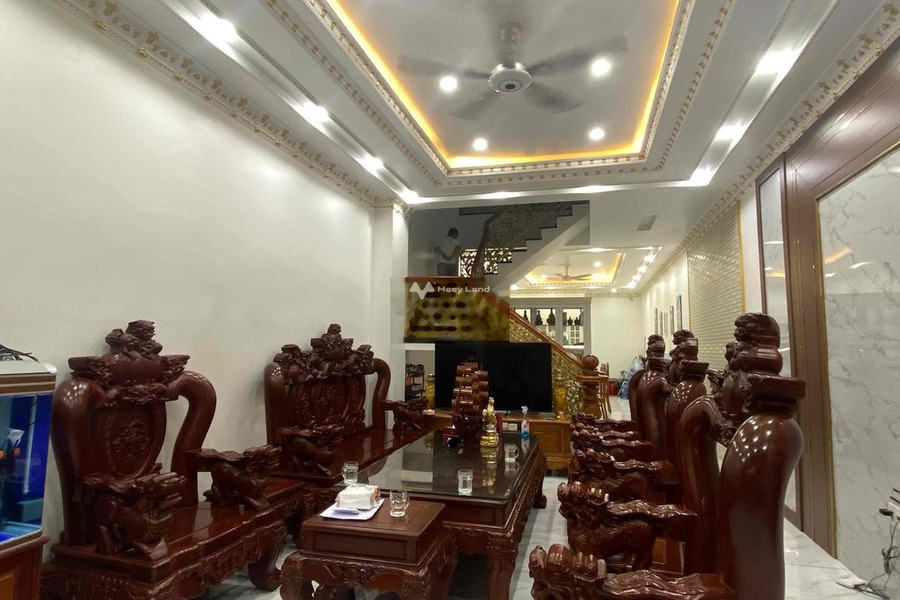 Tổng quan nhà 4 PN bán nhà bán ngay với giá từ 5.5 tỷ có diện tích chính 150m2 vị trí mặt tiền tọa lạc tại Lê Thị Trung, An Phú-01