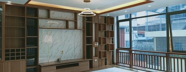 Bán cửa hàng tại Yên Hòa, Cầu Giấy, Hà Nội. Diện tích 178m2, giá 24 tỷ-02