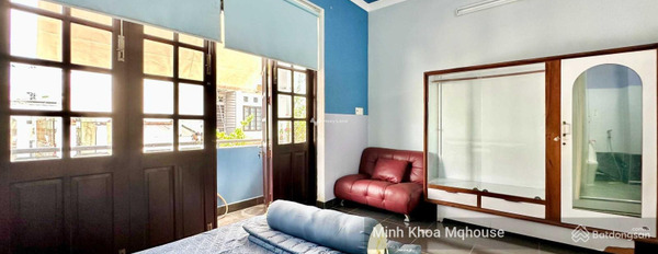 Cho thuê phòng trọ vị trí đặt ở trung tâm Dân Trí, Hồ Chí Minh, nhà tổng quan bao gồm 1 phòng ngủ, 1 WC khu vực tiềm năng-03