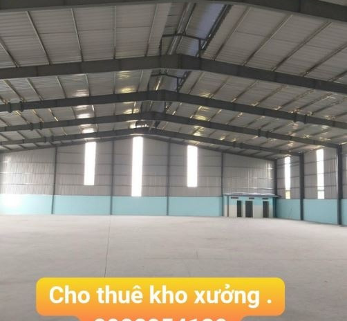 Bên trong Phường An Phú, Thị Xã Thuận An cho thuê kho bãi 3200 m2 giá khởi đầu từ 208 triệu/tháng vui lòng liên hệ để xem trực tiếp
