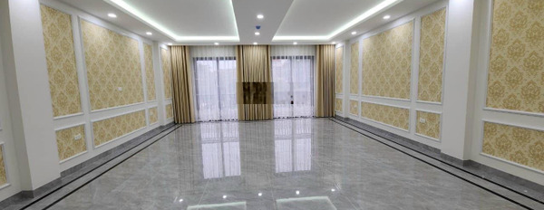 Bán nhà mặt phố Kim Mã 180m2 8 tầng mt 10m, thông sàn vỉa hè đá bóng chỉ 69 tỷ -03