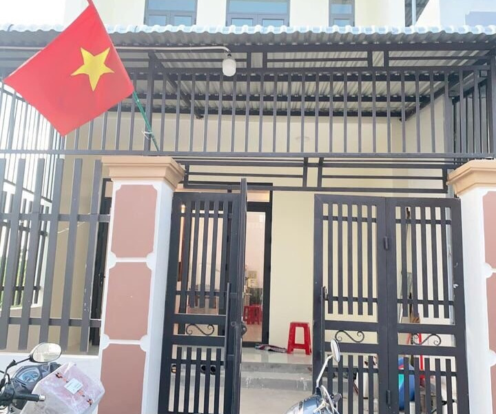 Cần bán nhà 2 mê siêu đẹp khu dân cư Yên Phú, Quảng Ngãi-01