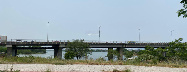 Vị trí dự án nằm tiện lợi Nam cầu Nguyễn Tri Phương bán mảnh đất, giá bán cạnh tranh 10.7 tỷ, hướng Tây - Nam có một diện tích 249.3m2-02