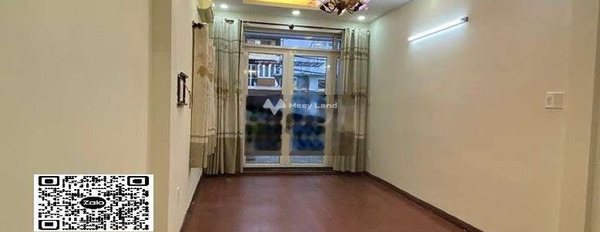 Diện tích chuẩn 45m2, cho thuê nhà ở vị trí mặt tiền gần Phú Nhuận, Hồ Chí Minh, trong nhà tổng quan bao gồm 1 phòng ngủ, 1 WC pháp lý nhanh-03