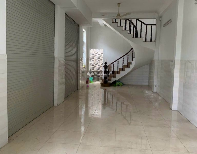 Cho thuê nhà ở diện tích tầm trung 100m2 giá thuê ngay chỉ 20 triệu/tháng vị trí đẹp tọa lạc ngay ở Bình Trị Đông B, Bình Tân-01