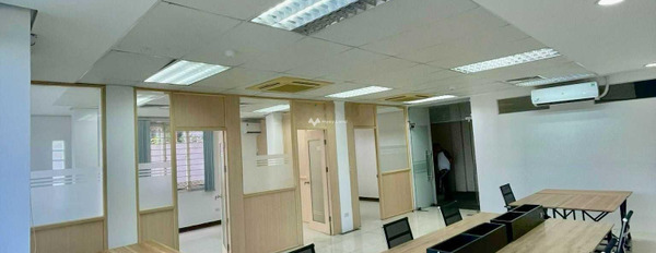 Vị trí đẹp nằm tại Nguyễn Khang, Cầu Giấy cho thuê sàn văn phòng Tổng diện tích 110m2 nội thất tiện nghi Đầy đủ-03