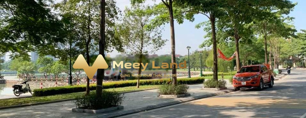 Vị trí dự án nằm tọa lạc ngay ở Thành Phố Giao Lưu, bán liền kề ngôi nhà có nội thất sáng tạo thô vị trí đặt vị trí ở Đường Phạm Văn Đồng, Hà Nội vào ...-02