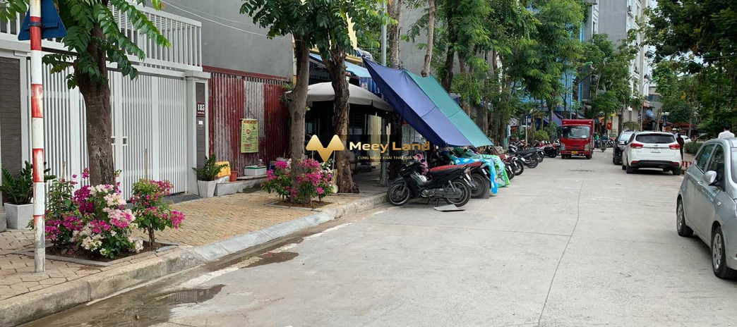 Cần tiền mặt bán đất Phường Ô Chợ Dừa, Hà Nội giá bán mua liền từ 13.3 tỷ diện tích thực dài 87 m2