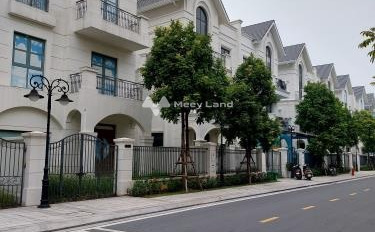 Có diện tích khoảng 60m2, bán biệt thự vị trí đặt tọa lạc ngay tại Long Hưng, Văn Giang, trong nhà nhìn chung bao gồm 4 phòng ngủ cảm ơn đã xem tin-03
