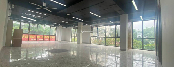 Vị trí ngay ở Việt Hưng, Việt Hưng cho thuê sàn văn phòng diện tích rộng rãi 180m2 nội thất đầy đủ Cơ bản-03