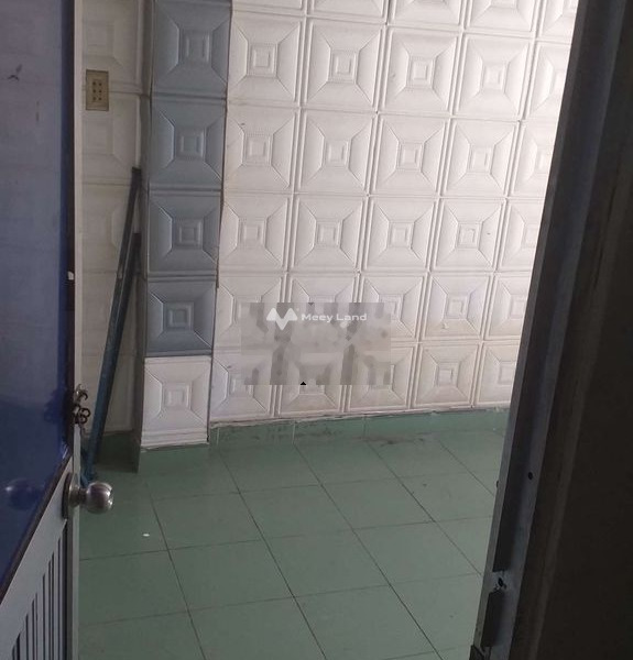 Diện tích 10m2 cho thuê phòng trọ vị trí đặt vị trí nằm tại Tân Thành, Tân Phú giá thuê rẻ chỉ 1.2 triệu/tháng trong ngôi phòng này có Nhà trống-01