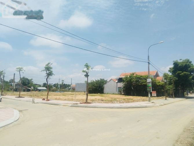Vị trí đặt ngay trung tâm Quốc Lộ 1A, Phú Ninh bán đất giá đề xuất từ 1 tỷ tổng diện tích là 100m2, đường giao thông 9 m-01