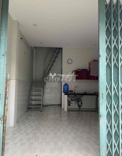 Cho thuê nhà có diện tích tổng là 25m2 Bên trong Bình Tân, Hồ Chí Minh thuê ngay với giá quy định 5.5 triệu/tháng, nhà gồm 2 phòng ngủ, 2 WC-01