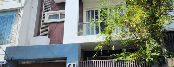 Bán nhà căn hộ dịch vụ mặt tiền khu biệt thự Hoa Hồng - Trần Não-02