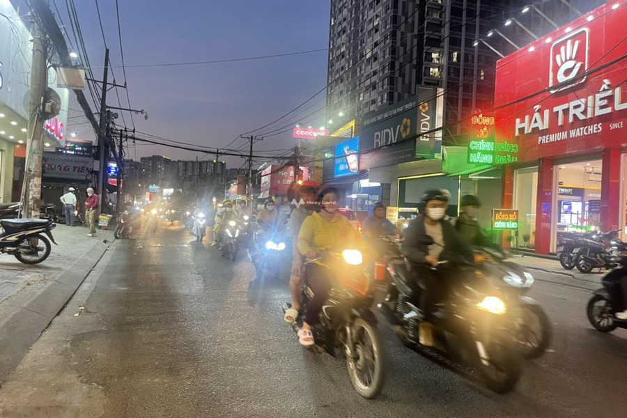 Tại Nguyễn Văn Bá, Hồ Chí Minh bán nhà giá bán cực êm 40 tỷ diện tích gồm 300m2 hãy nhấc máy gọi ngay-01