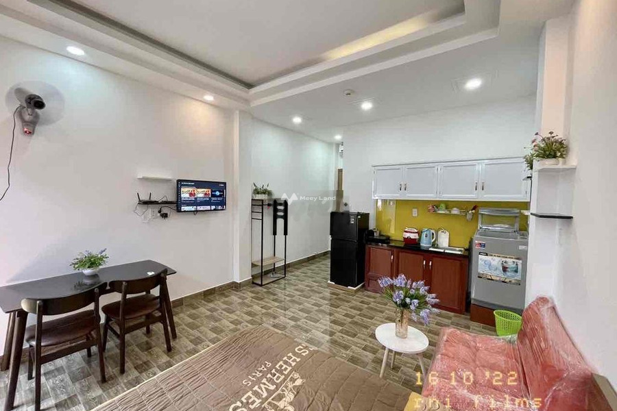 Cho thuê căn hộ vị trí đẹp nằm ở Cô Giang, Hồ Chí Minh, giá thuê khuyến mãi chỉ 8 triệu/tháng diện tích như sau 40m2-01