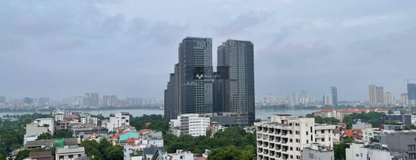Nằm tại Tây Hồ, Hà Nội bán chung cư, nhìn chung bao gồm 4 phòng ngủ, 4 WC vị trí trung tâm-03