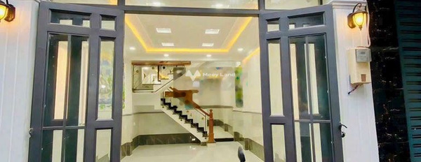 Nằm ở Quận 12, Hồ Chí Minh, bán nhà, bán ngay với giá sang tên chỉ 3.45 tỷ có diện tích rộng 53m2, tổng quan trong căn nhà gồm 2 PN lh xem trực tiếp-02