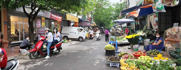 Bán nhà mặt phố mặt chợ Hà Đông, kinh doanh buôn bán ngày đêm, giá hơn 6,5 tỷ-02