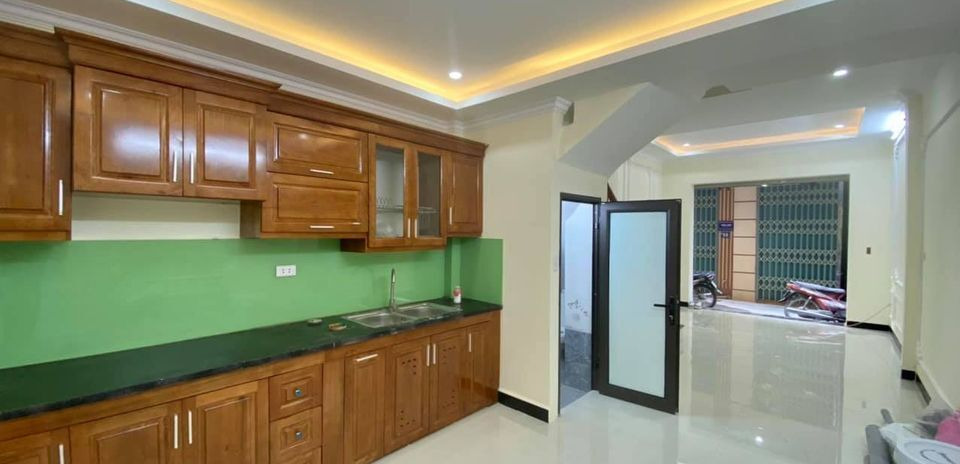 Bán căn hộ bán ngay với giá siêu rẻ 2,45 tỷ ngay Hoàng Mai, Hà Nội