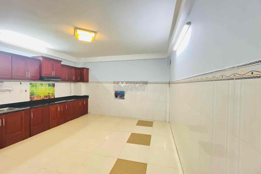 Trong căn này có 1 PN, cho thuê căn hộ vị trí hấp dẫn Quảng Hàm, Gò Vấp, 1 WC nội thất hiện đại-01