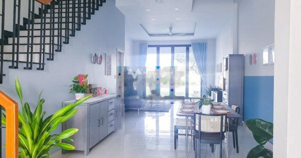 Tại Thanh Xuân, Hà Nội, cho thuê nhà, giá thuê siêu mềm từ 23 triệu/tháng diện tích tổng 90m2, trong căn này thì có 4 phòng ngủ nhà view bao đẹp-01