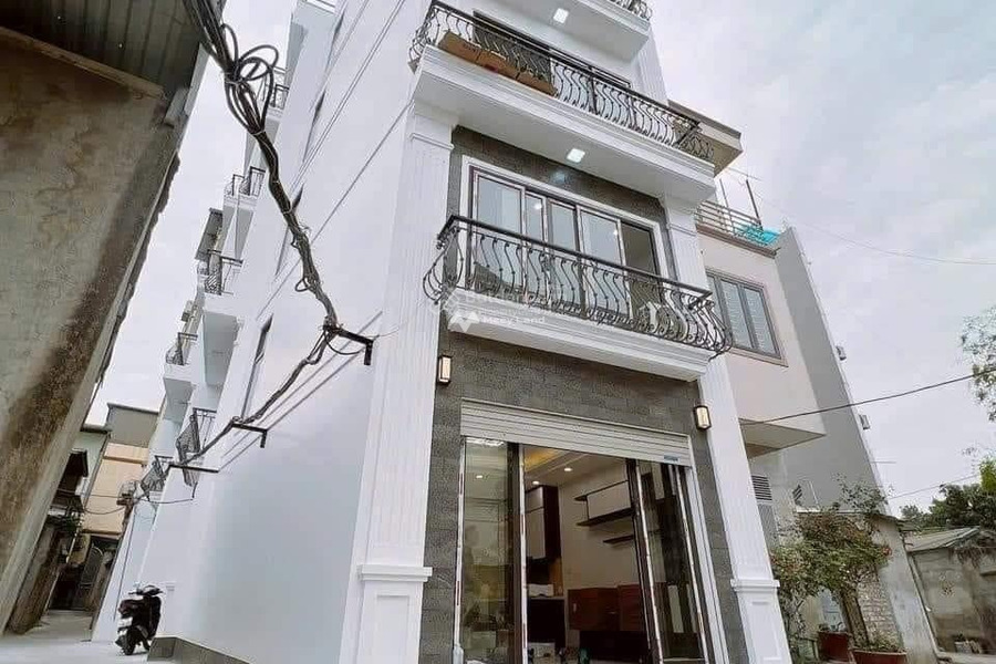 Vị trí tốt đặt nằm ngay Long Biên, Hà Nội bán nhà bán ngay với giá cạnh tranh 4.45 tỷ ngôi nhà gồm 3 phòng ngủ 4 WC-01