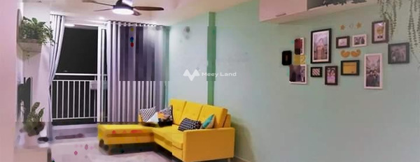 Căn hộ nhìn chung gồm 2 phòng ngủ, bán chung cư vị trí đặt ở trong Tân Phú, Hồ Chí Minh, căn hộ này có tổng 2 PN, 2 WC lh để xem ngay-03