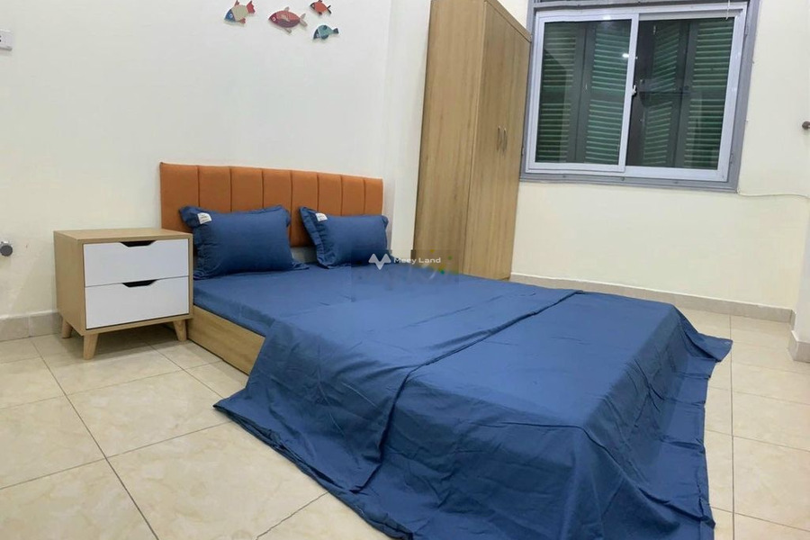 Trong căn hộ có 7 phòng ngủ, cho thuê căn hộ vị trí trung tâm Lê Hồng Phong, Hà Nội, 6 WC nội thất sang trọng-01
