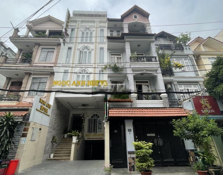 Nhà gồm có 10 phòng ngủ, bán nhà ở có diện tích gồm 110m2 bán ngay với giá siêu ưu đãi 27 tỷ vị trí phát triển Phường 2, Hồ Chí Minh-01