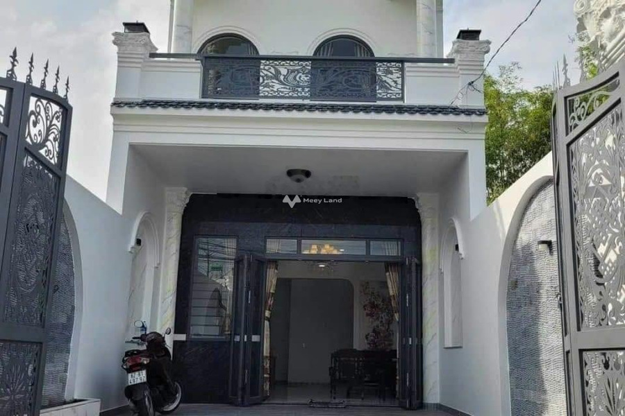 Diện tích 150m2 bán nhà ở vị trí đẹp tọa lạc tại Nguyễn Quang Đại, Long An nhà nhìn chung gồm 3 phòng ngủ 3 WC vào ở ngay-01