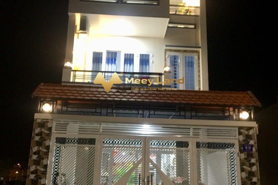 Nhà có 5 PN bán nhà bán ngay với giá gốc chỉ 4.05 tỷ diện tích chuẩn 100 m2 vị trí mặt tiền ngay trên Vĩnh Thái, Nha Trang-01