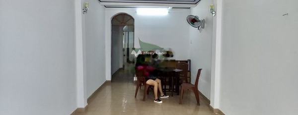 Tổng quan ở trong ngôi nhà 5 phòng ngủ, cho thuê nhà, giá thuê đặc biệt 7 triệu/tháng có diện tích 150m2 vị trí đặt ở tại Phước Hải, Nha Trang-02