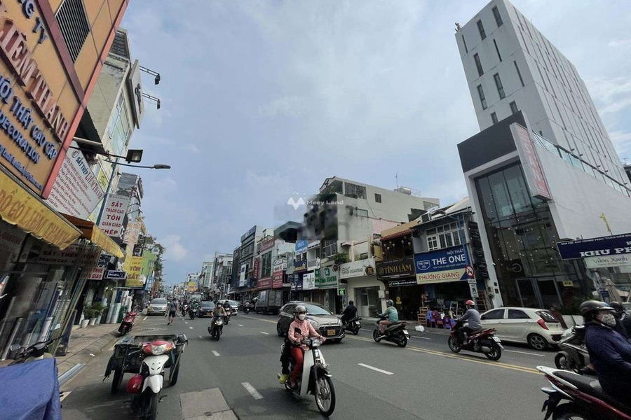 Nhà 2 PN cho thuê nhà ở diện tích tổng là 80m2 giá bàn giao chỉ 35 triệu/tháng vị trí thuận lợi tọa lạc ngay Phan Đình Phùng, Hồ Chí Minh-01